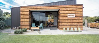 Out The Bay- Guest House at the Beach