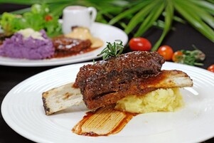 Desayuno bufé gratuito y diario