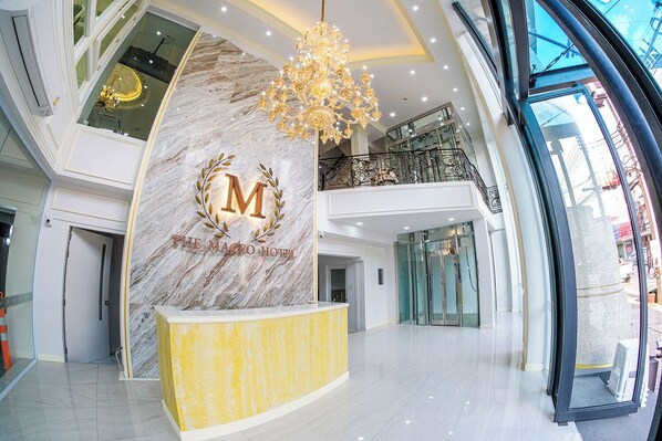 Bagian depan properti