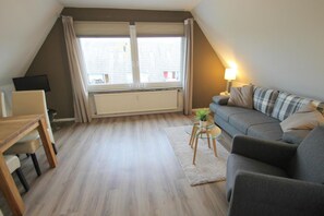 TV, ping pong - Moin Moin 2 Am Kampland - "Moin Moin 2" ... beautiful sea view included! (Dahme)