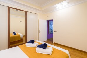 3 habitaciones, tabla de planchar con plancha y wifi gratis 