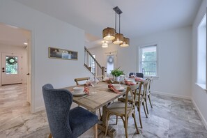 Dining - Down in the Hollow |Modern Country Cottage (Quarryville)