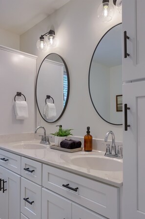 Haartrockner, Handtücher