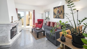 Unclassified image, 4 of 26, button - Townhouse at Vale de Milho Golf (Lagoa)