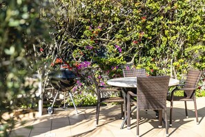 Outdoor dining - Townhouse at Vale de Milho Golf (Lagoa)