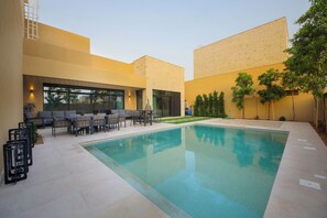Piscina externa