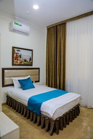 Classic Single Room | Desk, free WiFi