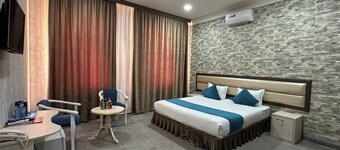 Globus Hotel