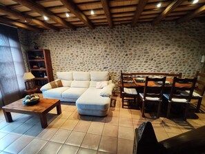 Apartment | Living room