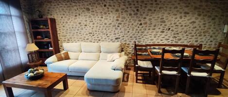 Apartment | Living room