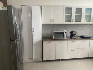 Micro-ondes, plaque de cuisson