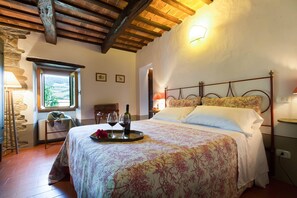 3 chambres, fer et planche à repasser, lit parapluie, Wi-Fi gratuit