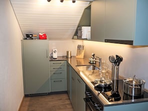Microwave, oven, dishwasher - Nice apartment for 2 people with WIFI, TV and balcony (Zermatt)