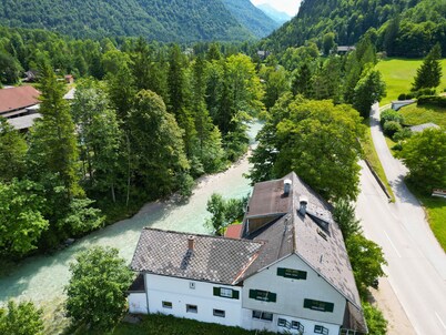 Apartment - directly on the river, balcony, rustic, idyllic, 5 min from the wildlife park