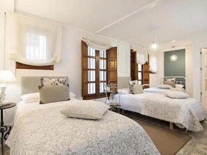 2 chambres, draps fournis