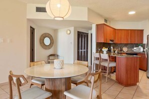 Dining - Beachfront Paradise | 2BR Crescent Beach | Seaside (Palmas del Mar)