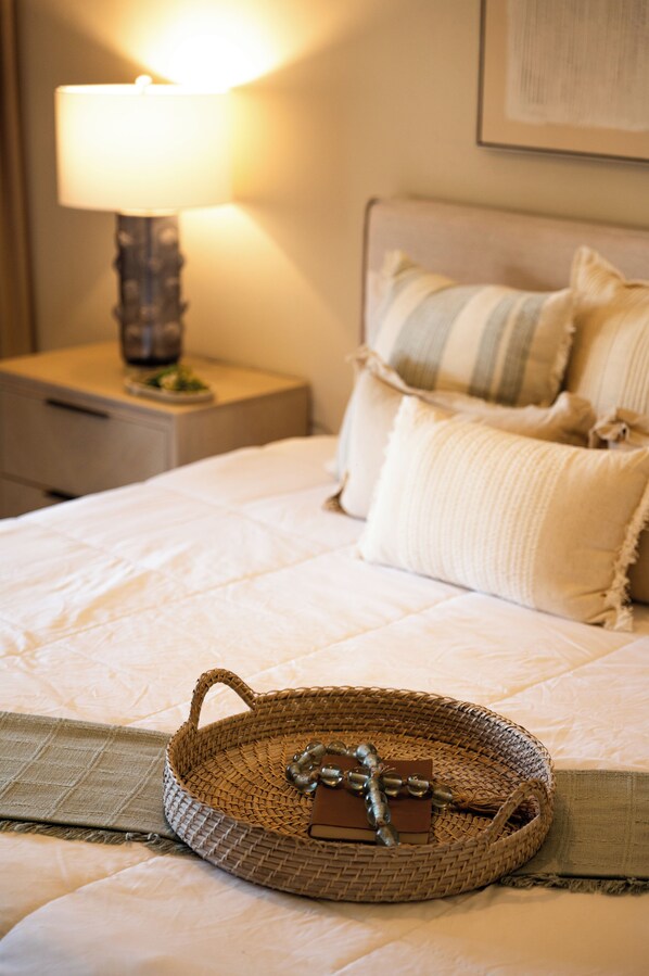 2 bedrooms, iron/ironing board, travel cot, free WiFi