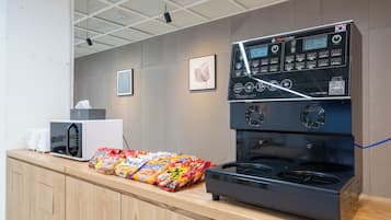 Café da manhã self-service grátis todos os dias