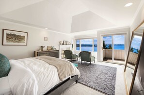 5 habitaciones, escritorio, tabla de planchar con plancha y wifi 