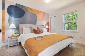 2 makuuhuonetta, työpöytä, silitysrauta/-lauta, Wi-Fi