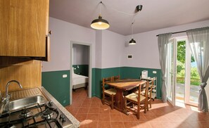 Standard Apartment, Mountain View | Private kitchen