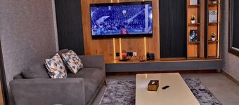 Ridge Ville Apartment by Platinum