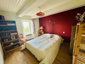 3 habitaciones, internet y ropa de cama 