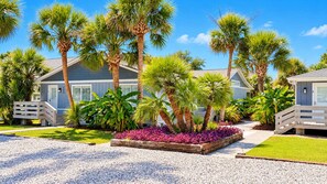 Exterior - Bright 2BR/2BA retreat minutes from the ocean! (B) (North Myrtle Beach)