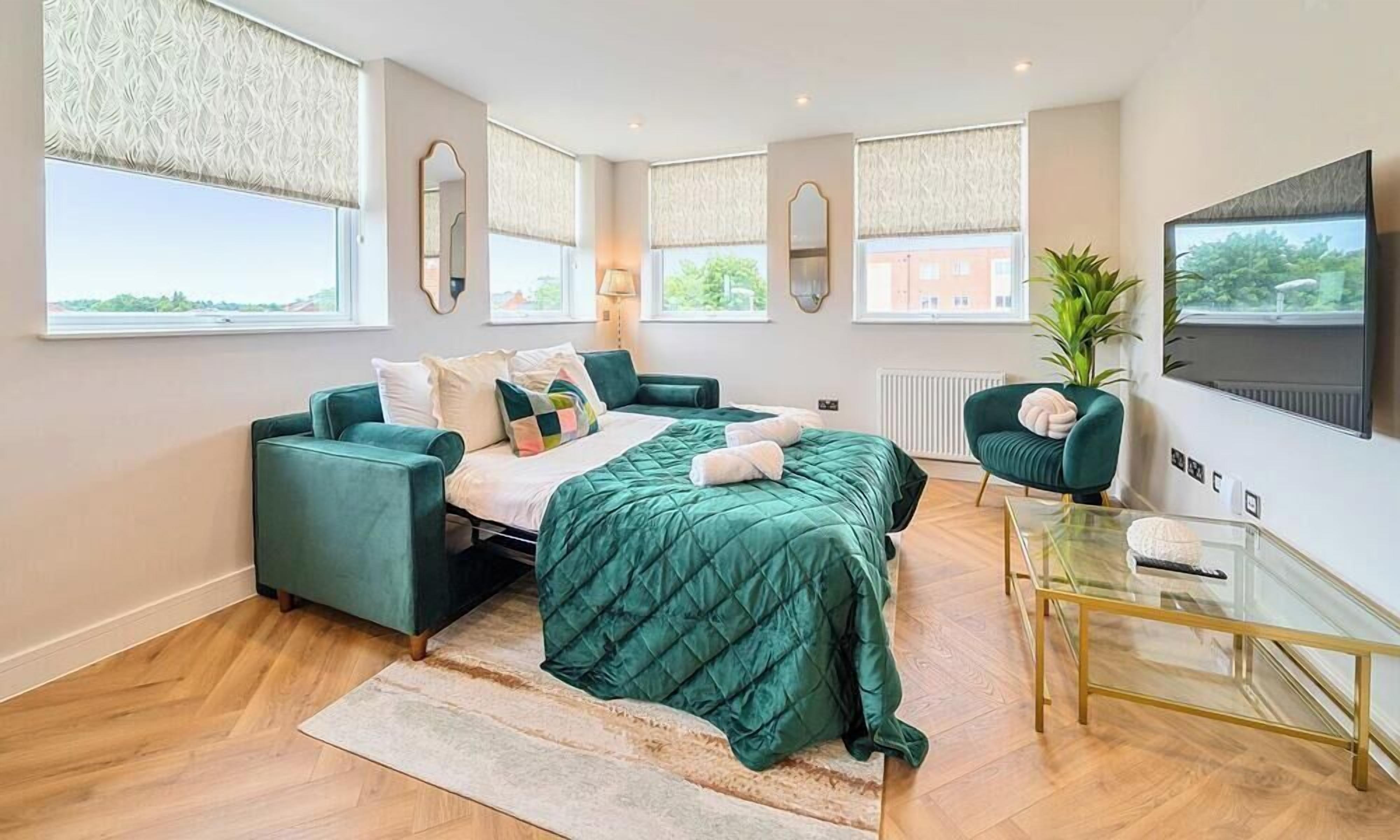 1 bedroom, desk, iron/ironing board, travel crib