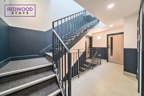 Interior - Brand New | FREE Parking | Book 4 Discounted Rates (Hampshire)