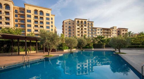 Silk Valley - Luxury 1B with pool access