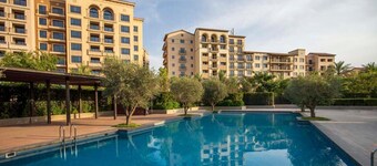 Silk Valley - Luxury 1B with pool access