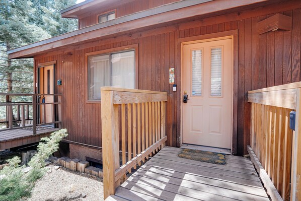 Exterior detail - New listing! Condo within walking distance of the lift (Angel Fire)