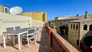 Outdoor dining - APARTAMENTO SAMARIA (Pals)