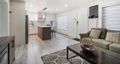 Charming studio in wonderful Surrey with AC