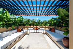 Property grounds - Leaf Villas Berawa - 4 Bedrooms with Jaccuzi (Bali)