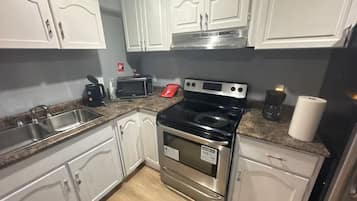 Micro-ondas, fogão, cooktop