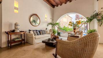 Nhà | 4 phòng ngủ