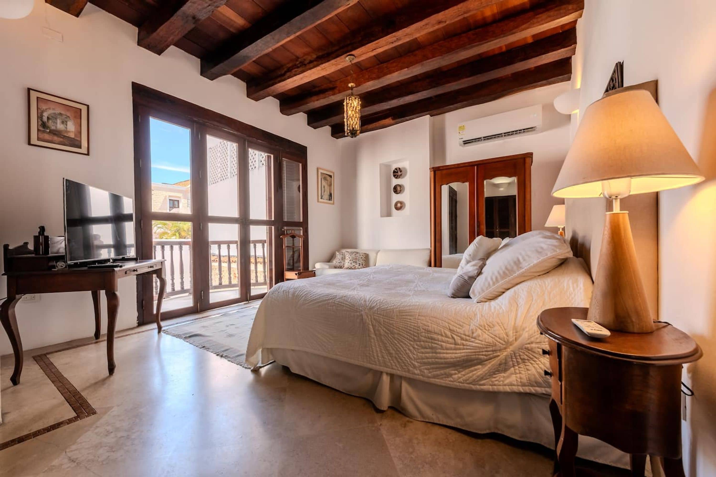 Nhà | 4 phòng ngủ 