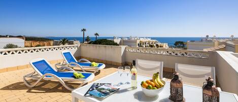 獨棟房屋 | 室外用餐