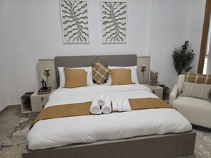 2 chambres, fer et planche à repasser, Wi-Fi gratuit, draps fournis