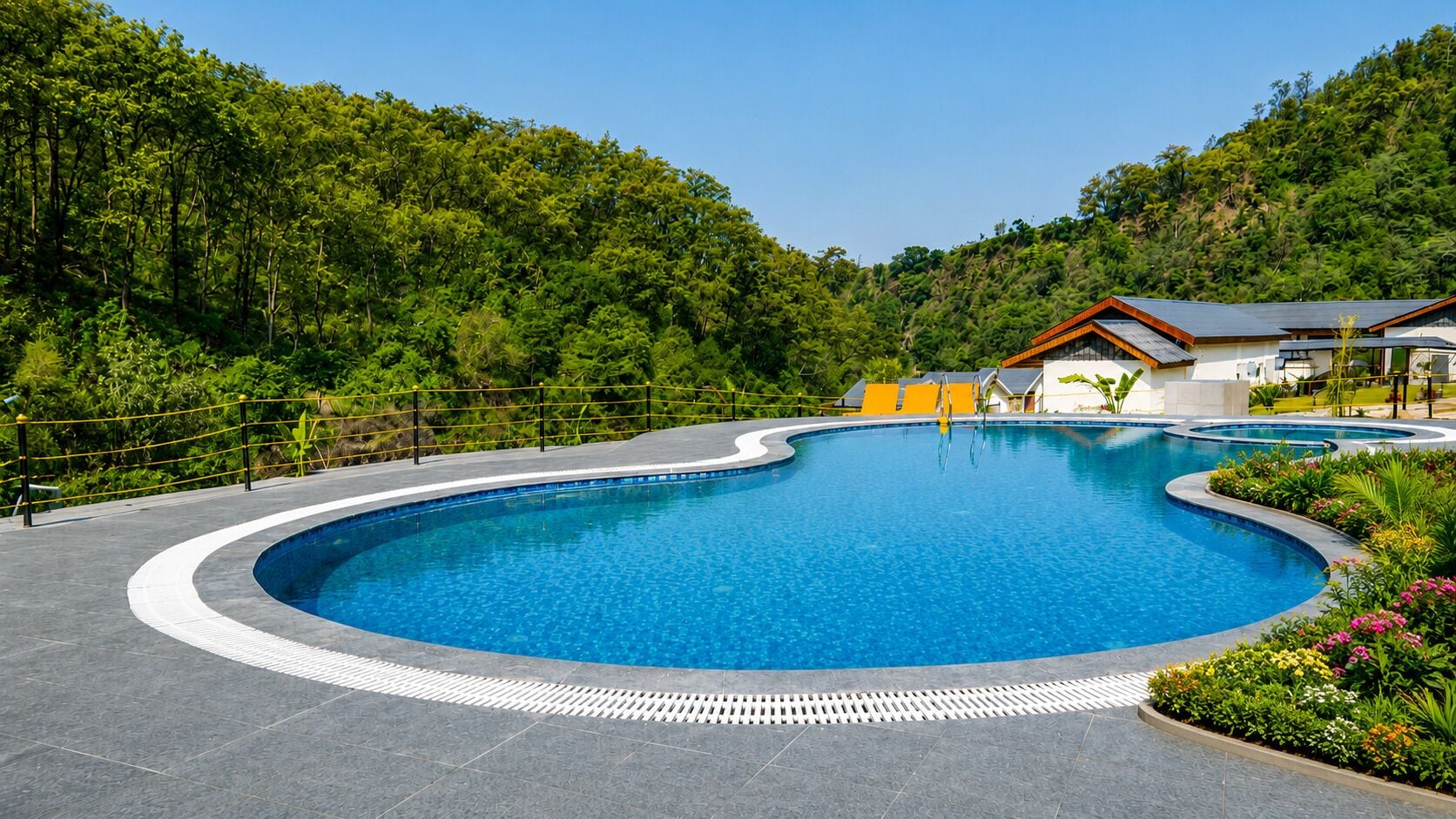Piscina all'aperto