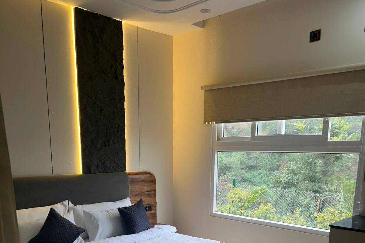 Literie de qualité supérieure, coffres-forts dans les chambres, bureau