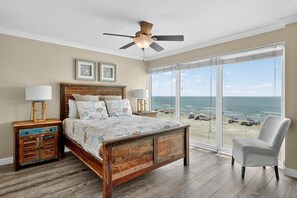 2 bedrooms, iron/ironing board, travel crib, free WiFi