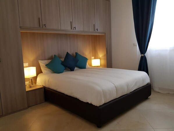 2 Schlafzimmer, Bügeleisen/Bügelbrett, WLAN, Bettwäsche