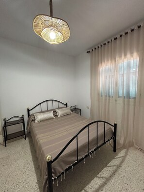 2 chambres, draps fournis