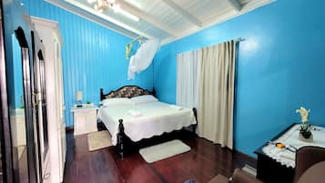 3 habitaciones, tabla de planchar con plancha, wifi y ropa de cama