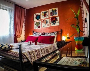 Chambre Double Ville, 1 grand lit, non-fumeurs, climatisation | Rideaux occultants, Wi-Fi gratuit, draps fournis