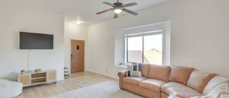 Apartment (3 Bedrooms) | Front of property