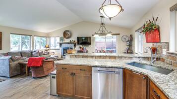 Apartment (4 Bedrooms) | Interior